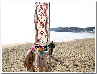 ���q���S